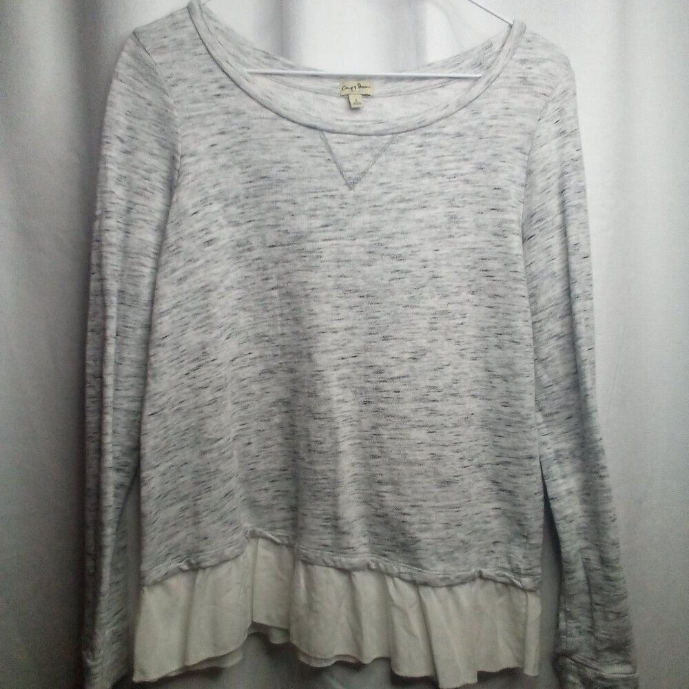 Chip & Pepper Shirt Blouse S Women Long Sleeve Ruffle Gray White